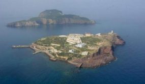 إسبانيا تحتج على إقامة المغرب مزرعة لتربية الأسماك بجوار مياه الجزر الجعفرية المحتلة