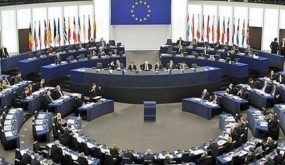 البرلمان الأوروبي يشجب الميولات العدوانية للجزائر في المنطقة المغاربية