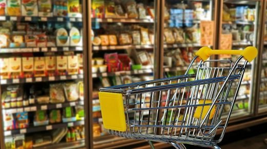 التامني تتقدّم بمقترح قانون يروم تقنين أسعار مواد وخدمات أساسية