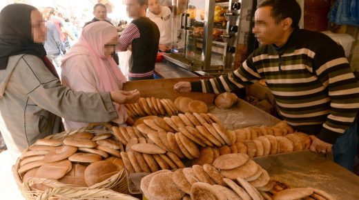 فيدرالية المخابز تكذب الحكومة وتخطط لتحرير ثمن الخبز من طرف واحد.
