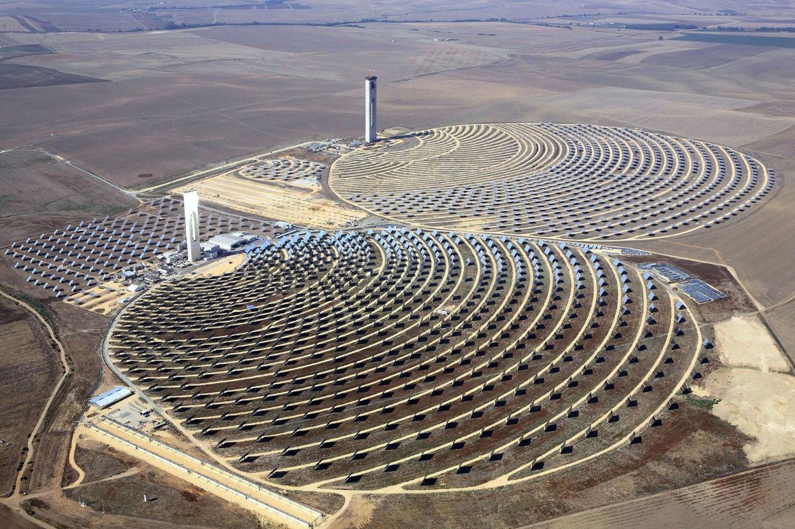المغرب يتربع على عرش إستثمارات الطاقة المتجددة بأفريقيا بـ 5.8 مليار دولار أمريكي