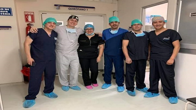 ابن قيادي في البوليساريو يفتتح مصحة خاصة بالإكوادور وسخط بمخيمات تندوف