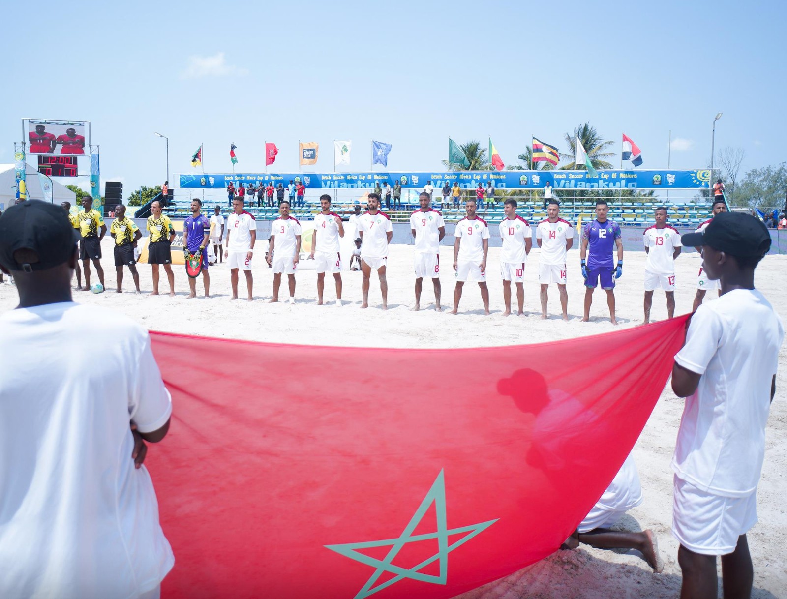 كأس إفريقيا لكرة القدم الشاطئية .. المغرب يتأهل لنصف النهاية
