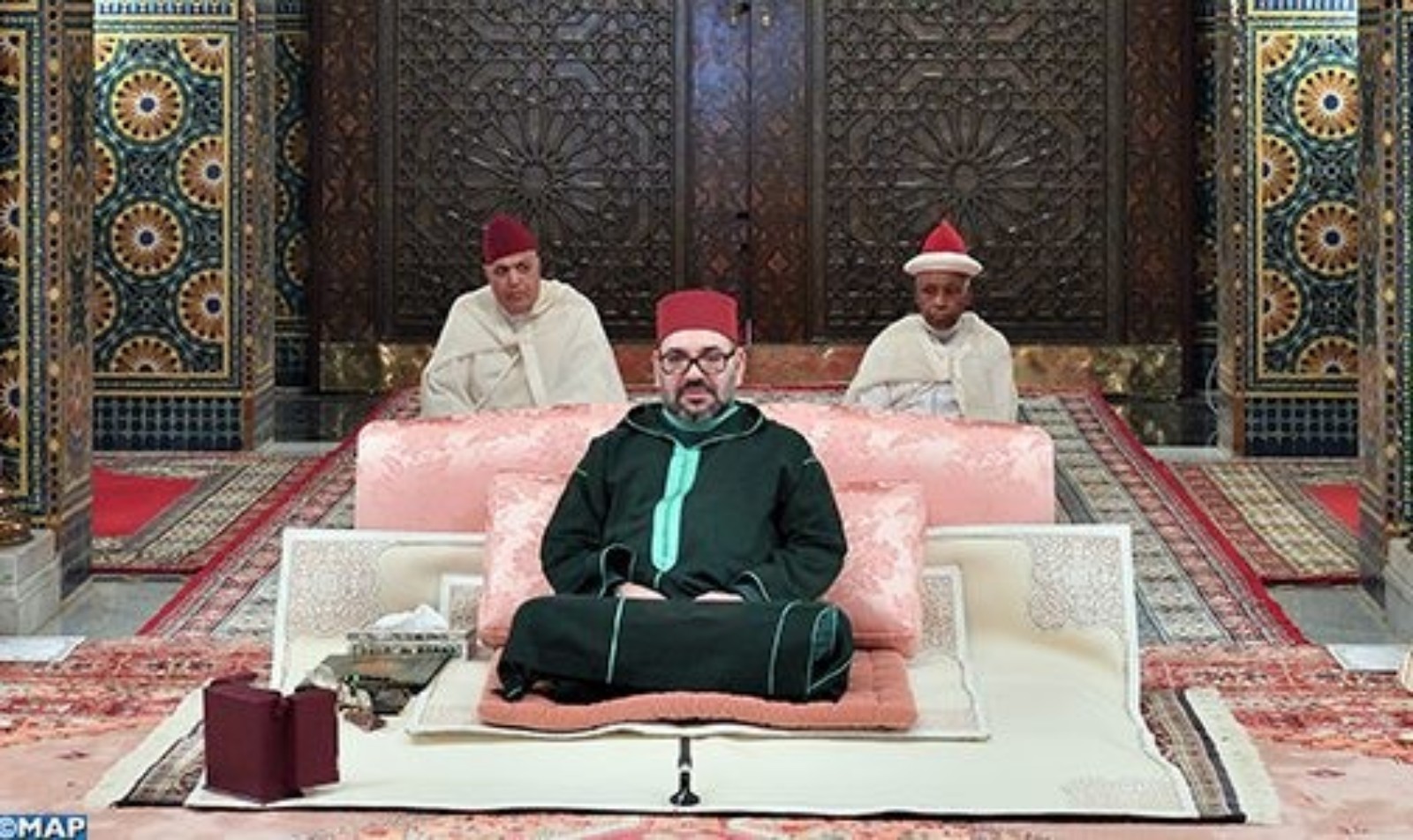 الملك محمد السادس يترأس الدرس الثاني من سلسلة الدروس الحسنية الرمضانية