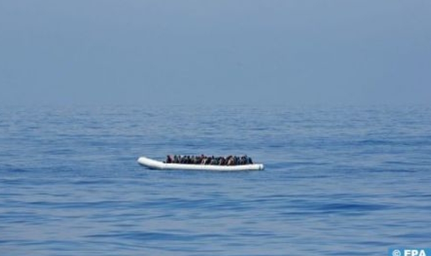 طرفاية: البحرية الملكية تقدم المساعدة لـ118 مرشحا للهجرة غير النظامية من إفريقيا جنوب الصحراء وآسيا