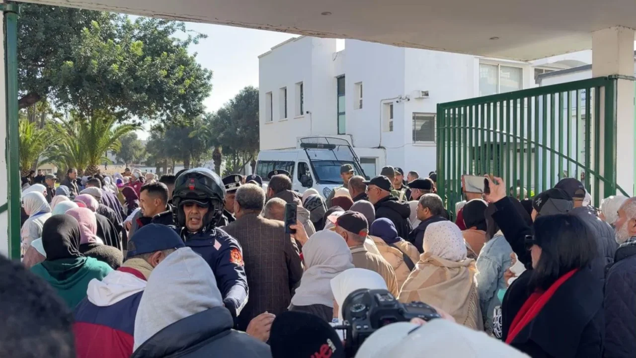 فضيحة تلاعب بلقاح التهاب السحايا تفجر تحقيقا بوزارة الصحة