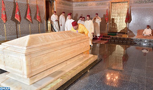 الملك محمد السادس يترحم على روح “أب الأمة”