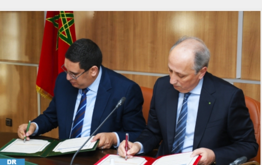 اتفاقية شراكة بين وزارة التربية الوطنية والمرصد الوطني للتنمية البشرية لمواكبة برنامج “المؤسسة الرائدة”