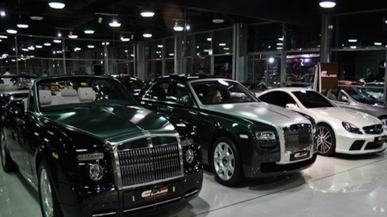 تحقيقات تطال أنشطة مشبوهة في محلات لبيع السيارات الفاخرة بمراكش