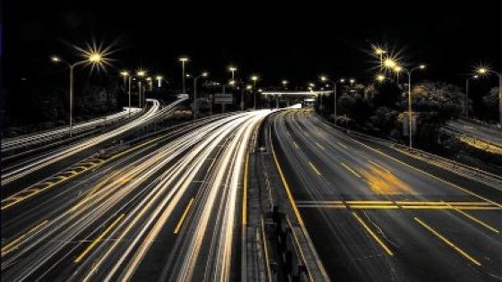 المغرب يطلق أكبر خطة لمضاعفة إنتاج الكهرباء باستثمار يفوق 120 مليار درهم و80% من الطاقة المتجددة