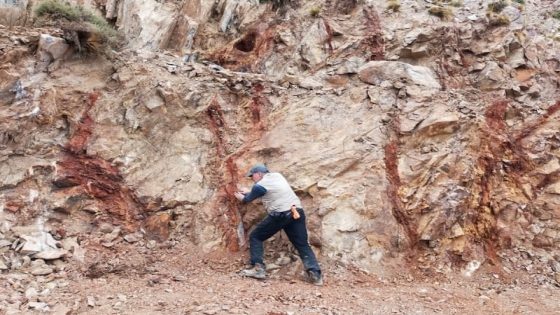 “ستيلار أفريكا غولد” تسرّع خطى التنقيب في تيشكا وتستعد لحملة حفر صيفية واعدة