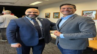 مجلس مدينة لافال يشارك المغاربة احتفالات بعيد العرش