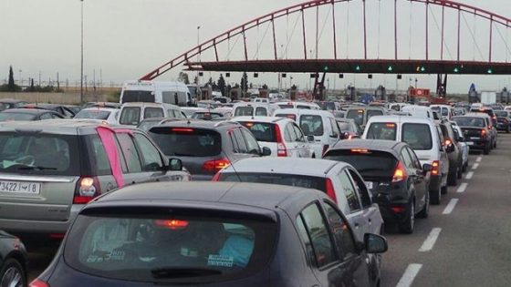 غضب يتصاعد ضد “الطرق السيارة” بسبب فرض “جواز” ورفع سعره