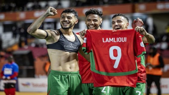 الملك يهنئ أعضاء المنتخب الوطني للاعبين المحليين لكرة القدم بمناسبة فوزه بكأس أمم إفریقیا (الشان 2024) جلالة الملك يهنئ أعضاء المنتخب الوطني للاعبين المحليين لكرة القدم بمناسبة فوزه بكأس أمم إفریقیا