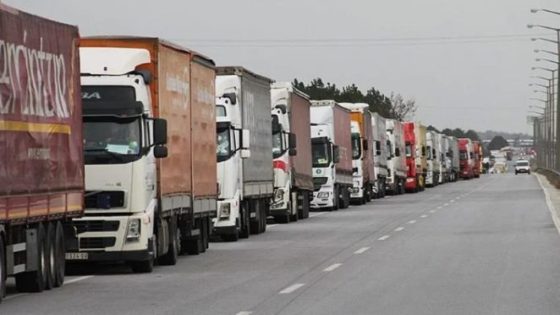 غرامات الوقود تُشعل التوتر بين الرباط ومدريد.. سائقو الشاحنات في مرمى العقوبات الإسبانية