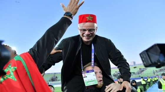 محمد وهبي.. المعلم الهادئ الذي صنع معجزة أشبال الأطلس