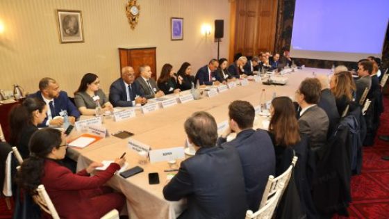 الأقاليم الجنوبية للمملكة تجذب أنظار كبريات المقاولات الفرنسية في لقاء رفيع بباريس