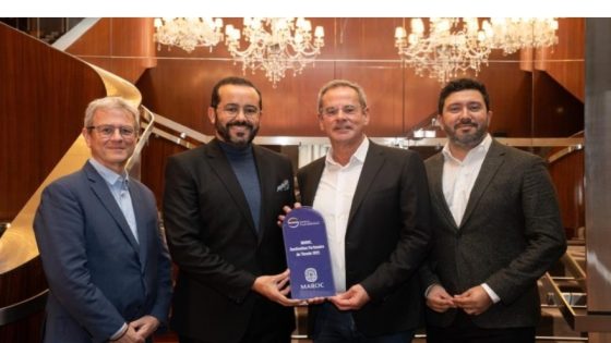 تتويج المغرب بجائزة (الوجهة الشريكة للسنة 2025) للسياح الفرنسيين الذين تجاوزوا 5 ملايين ممن زاروا المملكة