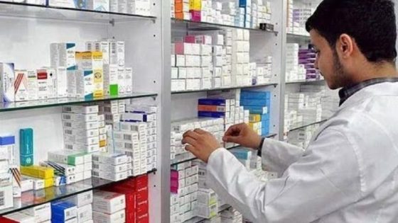 نقابات الصيادلة تثمن قرار رئيس الحكومة بالتراجع عن تحرير رأسمال الصيدليات