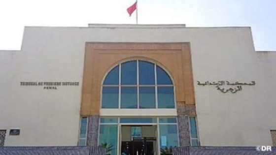إطلاق سراح المسمى (ع.م) بعد استنطاقه حول الأفعال المنسوبة إليه وفق الضوابط المنصوص عليها قانونا (وكيل الملك)